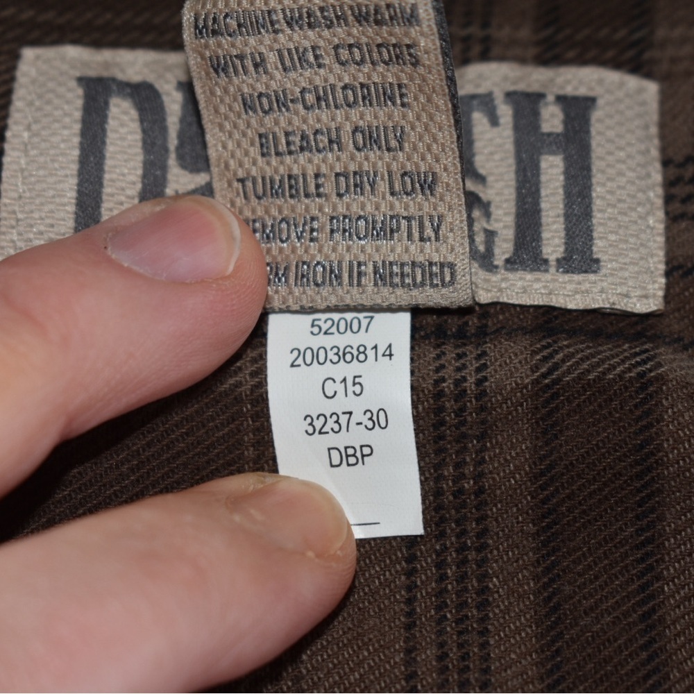 Duluth Trading Flannel Long Sleeve Button Front size L - Picture 4 of 7